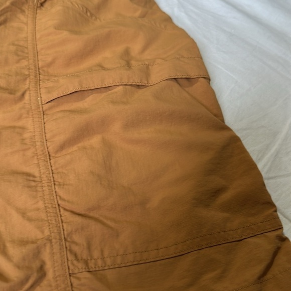 Eddie Bauer Large Brown Nylon Tan Cargo Shorts With Belt Camping Pocket - Picture 2 of 7